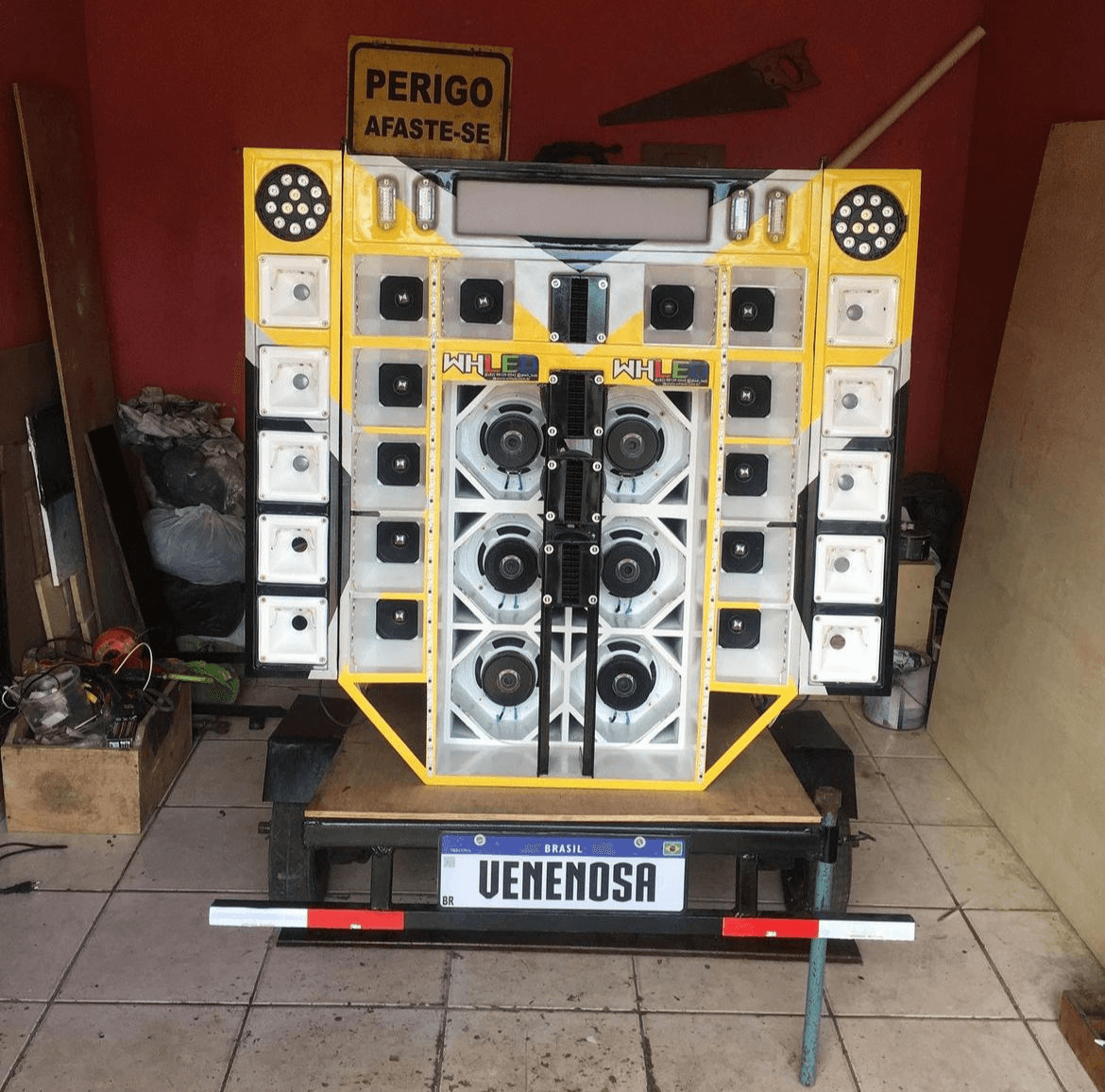Ação Sólidaria Paredinha Venenosa Completa